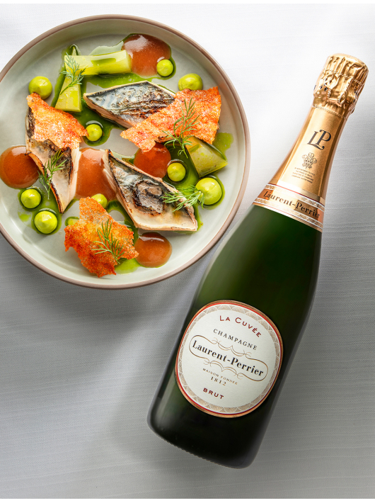 Laurent-Perrier La Cuvée & 2 Gläser, Limited Edition Giftbox - 75 cl Laurent-Perrier La Cuvée & 2 Gläser, Limited Edition Giftbox - 75 cl