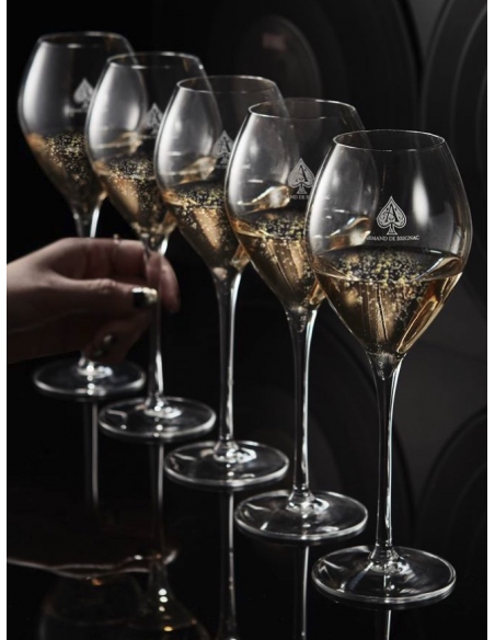 ARMAND DE BRIGNAC Set 2 verres 28.5 cl & Giftbox Ace of Spades Brut Gold - 75 cl ARMAND DE BRIGNAC Set 2 verres 28.5 cl & Giftbox Ace of Spades Brut Gold - 75 cl