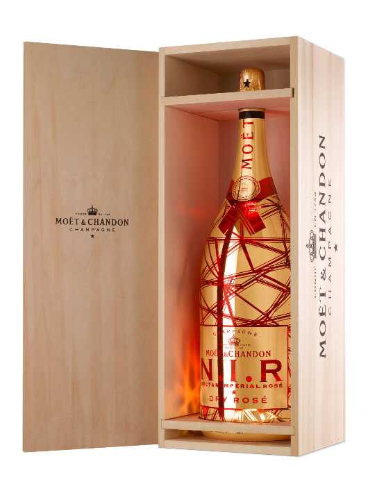 Moët & Chandon N.I.R Nectar Impérial rosé "LED" Limited Edition MATHUSALEM - 600 cl Moët & Chandon N.I.R Nectar Impérial rosé "LED" Limited Edition MATHUSALEM - 600 cl