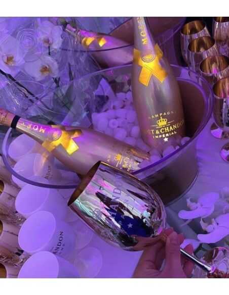 Moët & Chandon BRIGHT NIGHT "LED" LIMITED EDITION MAGNUM - 150 cl Moët & Chandon BRIGHT NIGHT "LED" LIMITED EDITION MAGNUM - 150 cl