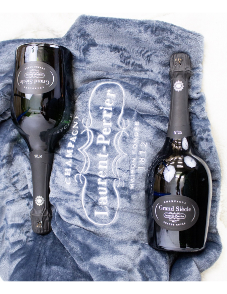 Laurent-Perrier Duvet d'extérieur Laurent-Perrier Limited Edition Laurent-Perrier Duvet d'extérieur Laurent-Perrier Limited Edition