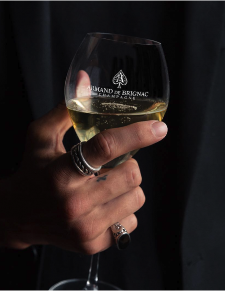 ARMAND DE BRIGNAC Set 2 verres 28.5 cl & Giftbox Ace of Spades Rosé - 75 cl ARMAND DE BRIGNAC Set 2 verres 28.5 cl & Giftbox Ace of Spades Rosé - 75 cl