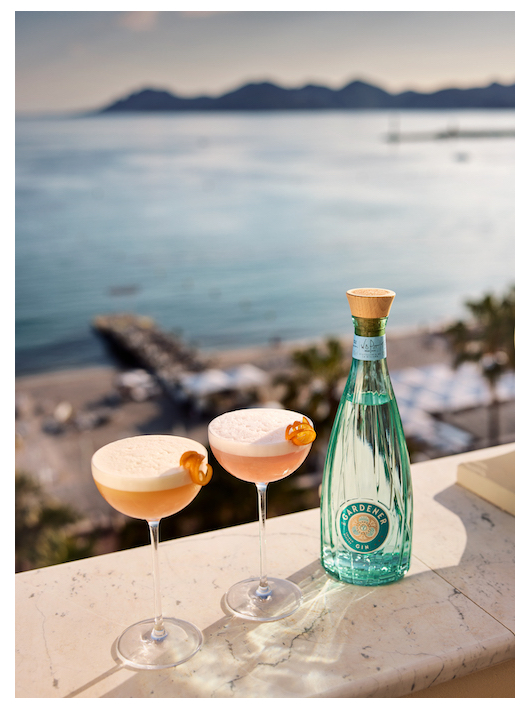 THE GARDENER GIN The gardener GIN - 42% - 70 CL THE GARDENER GIN The gardener GIN - 42% - 70 CL