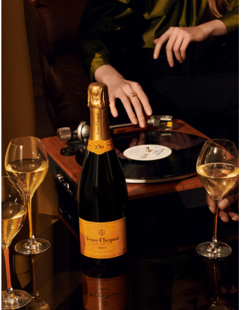 Veuve Clicquot Yellow Label brut - 6 x 75 CL