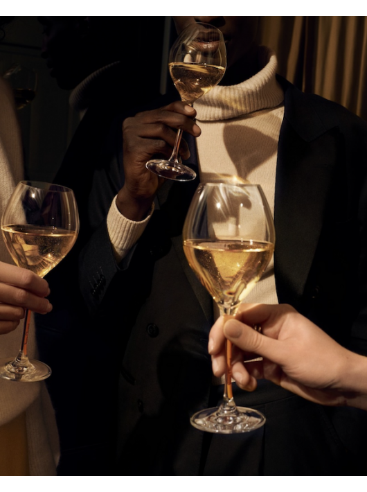 Veuve Clicquot Set 2 glasses & 1 Carte Jaune Brut - 75 cl Veuve Clicquot Set 2 glasses & 1 Carte Jaune Brut - 75 cl