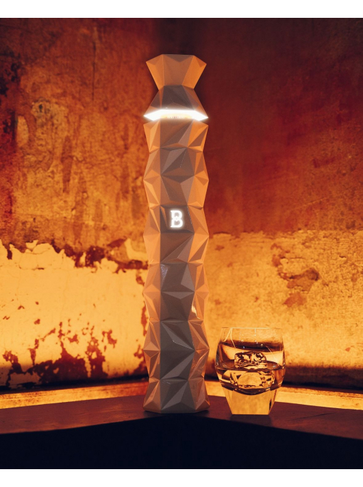 Belvedere Vodka B10 Luminous Limited Edition - 40% - 70 CL Belvedere Vodka B10 Luminous Limited Edition - 40% - 70 CL