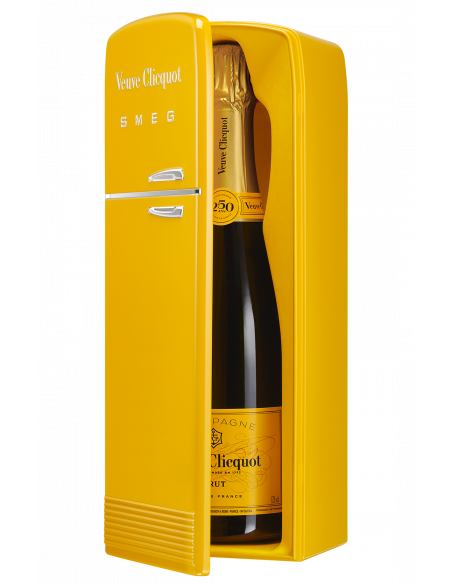 Veuve Clicquot Métal Giftbox SMEG Yellow card brut - 75 cl Veuve Clicquot Métal Giftbox SMEG Yellow card brut - 75 cl