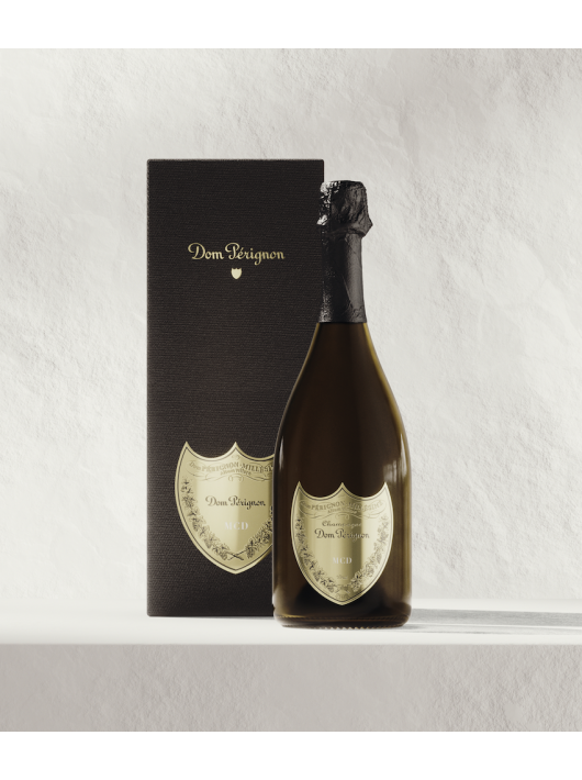 Dom Pérignon 2015 Giftbox & Personalised bottle with engraving on metal shield - 75 cl