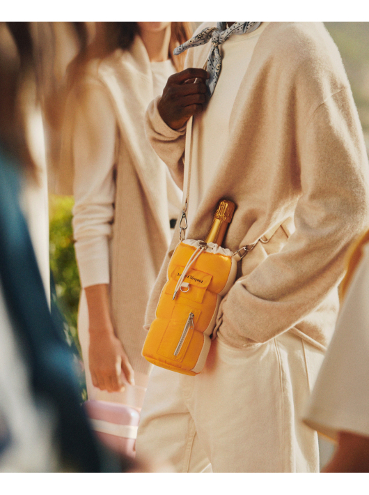 Veuve Clicquot PUFFY Yellow card brut - 75 cl Veuve Clicquot PUFFY Yellow card brut - 75 cl