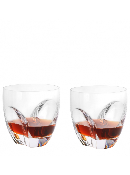 Cognac Hennessy Set 2 verres + X.O x KIM JONES - 70 CL Cognac Hennessy Set 2 verres + X.O x KIM JONES - 70 CL