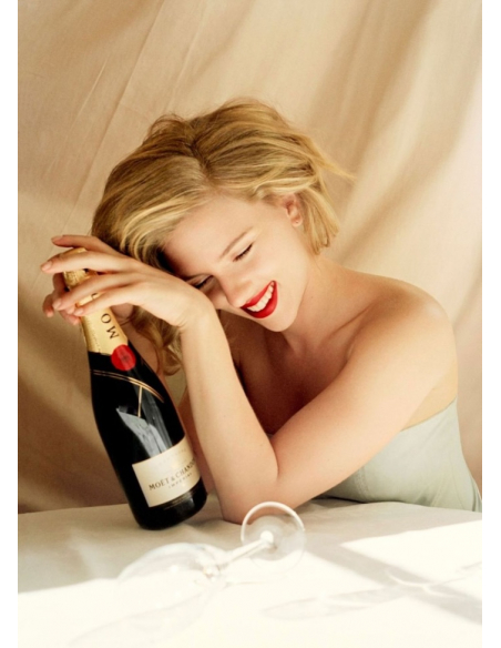 Moët & Chandon Brut Impérial Giftbox Métal Personnalisable - 75 CL Moët & Chandon Brut Impérial Giftbox Métal Personnalisable - 75 CL