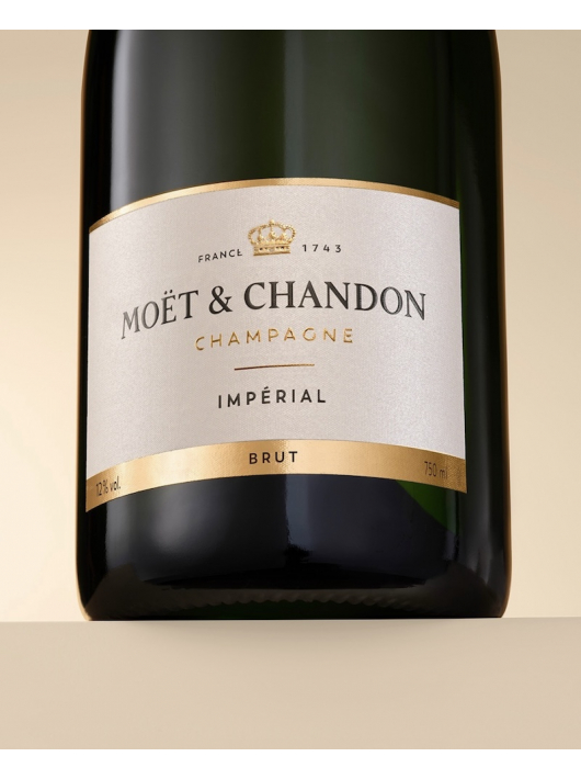 Moët & Chandon Brut Impérial "I Love You" Giftbox - 75 CL Moët & Chandon Brut Impérial "I Love You" Giftbox - 75 CL