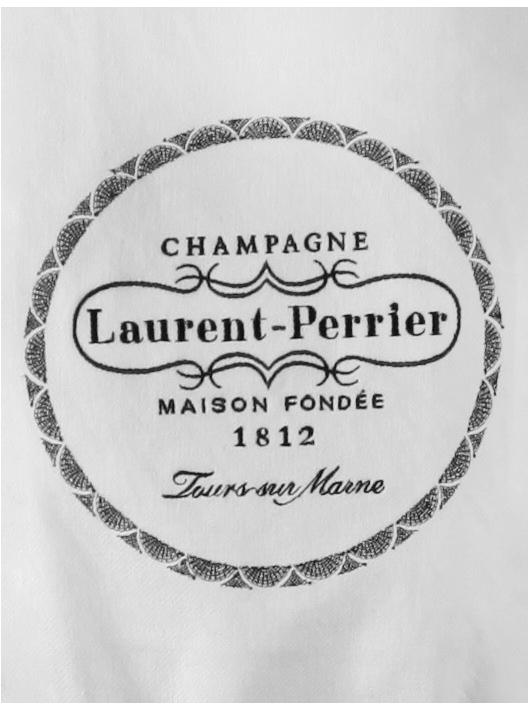 Laurent-Perrier Tablier Caviste Blanc avec Logo Laurent-Perrier Brodé Laurent-Perrier Tablier Caviste Blanc avec Logo Laurent-Perrier Brodé