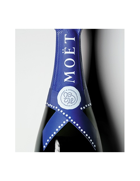 Moët & Chandon X PHARRELL WILLIAMS "MIDNIGHT BLUE" Giftbox Brut Impérial - 75 cl Moët & Chandon X PHARRELL WILLIAMS "MIDNIGHT BLUE" Giftbox Brut Impérial - 75 cl