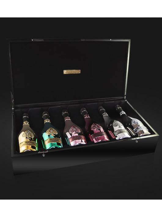 ARMAND DE BRIGNAC THE ULTIMATE PRESTIGE COLLECTOR’S EDITION - 6 x 75 cl ARMAND DE BRIGNAC THE ULTIMATE PRESTIGE COLLECTOR’S EDITION - 6 x 75 cl