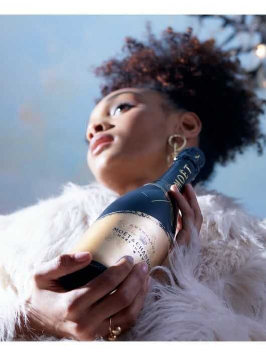 Moët & Chandon Impérial brut Limited Edition Signature - 75 CL Moët & Chandon Impérial brut Limited Edition Signature - 75 CL