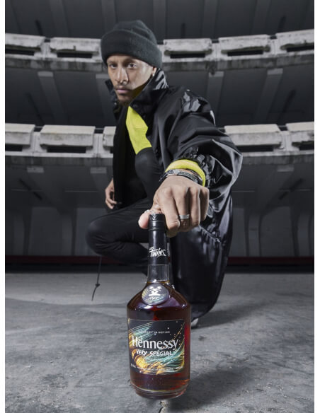 Cognac Hennessy VERY SPECIAL "LIL BEAST" LES TWINS LIMITED EDITION - 40% - 70 CL Cognac Hennessy VERY SPECIAL "LIL BEAST" LES TWINS LIMITED EDITION - 40% - 70 CL