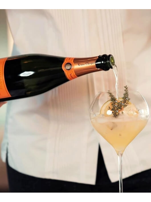 Veuve Clicquot Package "Clicquot'Cino" Cocktail By Edgard Bovier Veuve Clicquot Package "Clicquot'Cino" Cocktail By Edgard Bovier