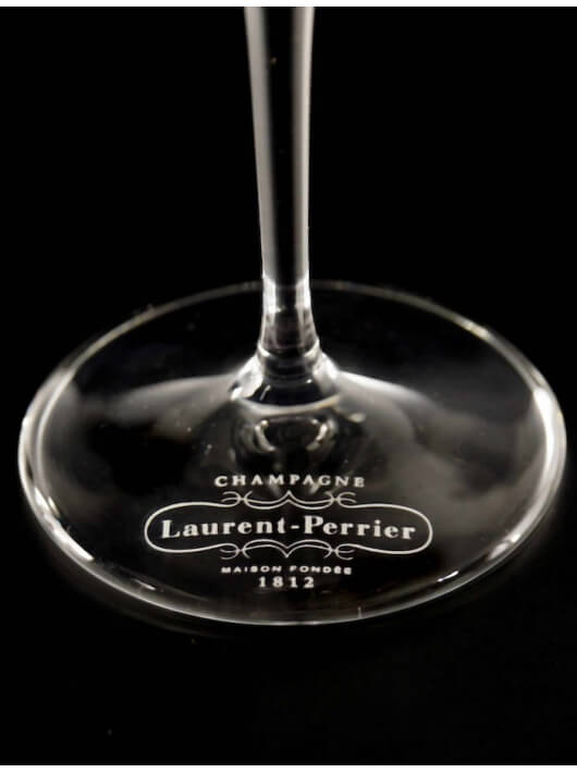 Laurent-Perrier 2 Prestige-Gläser 30 cl mit Pegel Laurent-Perrier 2 Prestige-Gläser 30 cl mit Pegel