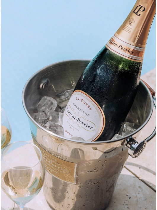 Laurent-Perrier Package 6 Cuvée brut & 1 Ice Bucket - 6 x 75 cl Laurent-Perrier Package 6 Cuvée brut & 1 Ice Bucket - 6 x 75 cl